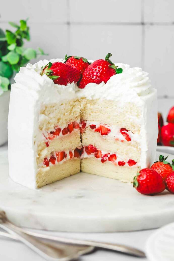 I realize this question has been asked before, but what is your favorite cake with what flavor of icing?