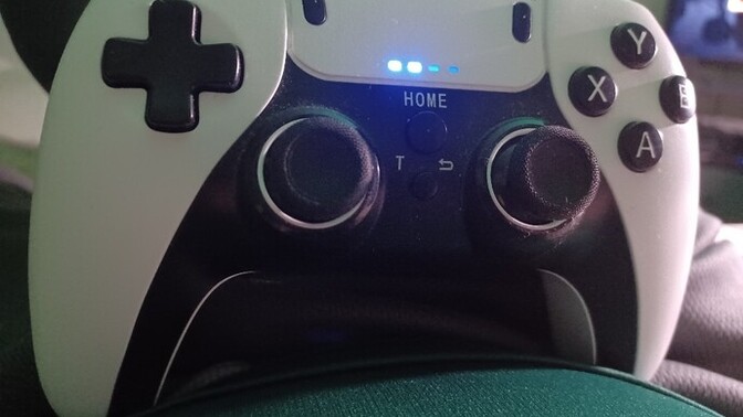 Who likes it as a controller?