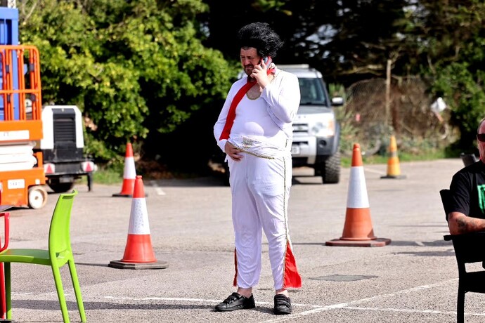 Who did Elvis best?