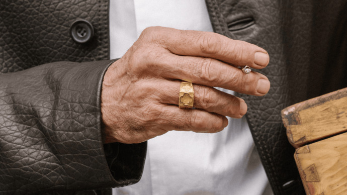 If you see someone wearing a ring on the fourth finger (ring finger), do you assume theyre married/engaged?