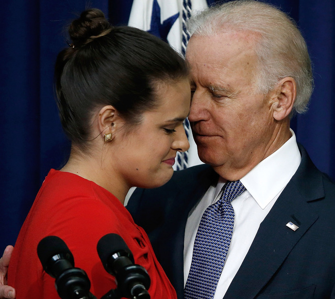 When Biden was sniffing girls at the Whitehouse, CNN and MSNBC gave him a pass. Would they have given Trump a pass if he was doing the same thing?