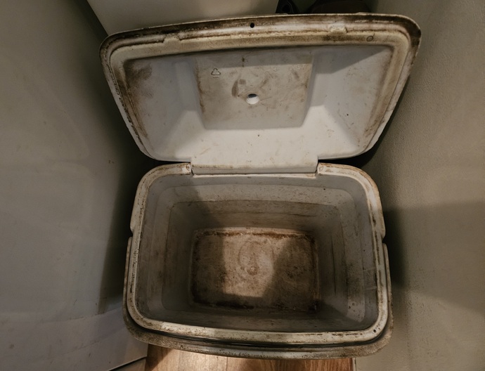 Would you eat food from this cooler?