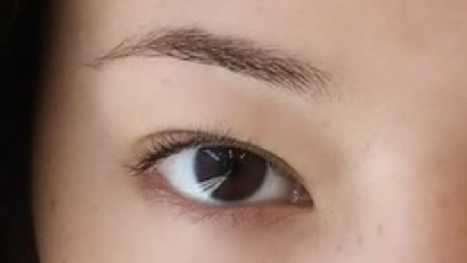 Can a girl’s eyes matter more to boys than her skin color?