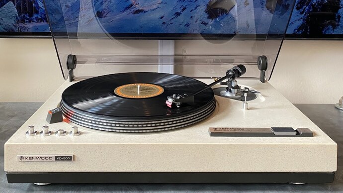 Kenwood KD500 Turntable With a Grace 707 Tonearm and a Shure V15 Type III Cartridge