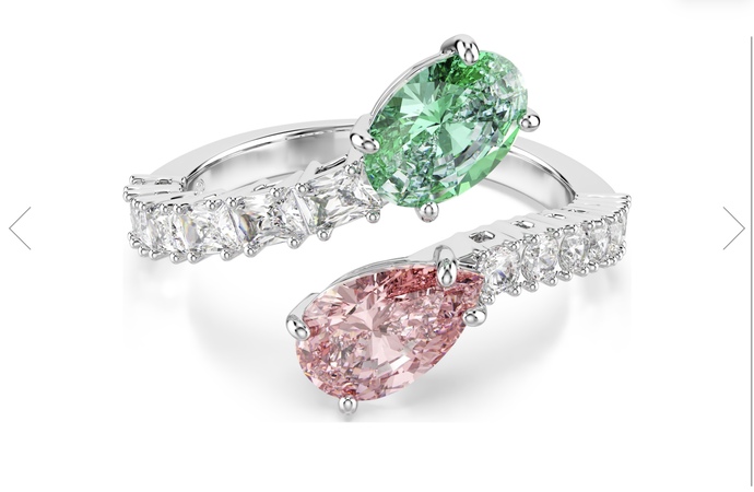 Im really torn between these two rings. Which one do you think is nicer?