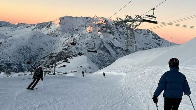 Would you rather go jet skiing or snow skiing?
