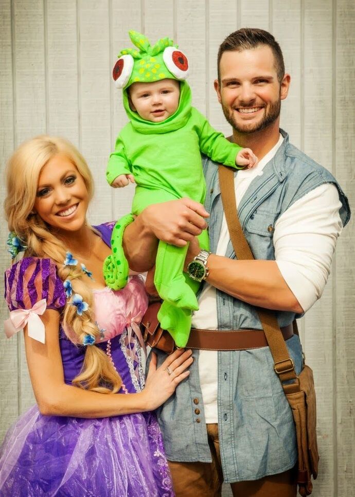 Are you going all-in with matching pumpkin costumes this Halloween?