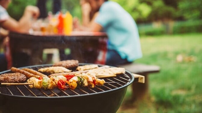Do you like cooking out on the grill no matter what season it is?